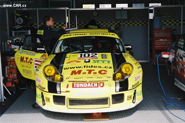 Renauer Porsche 911 GT3 RSR @ foto Vla R