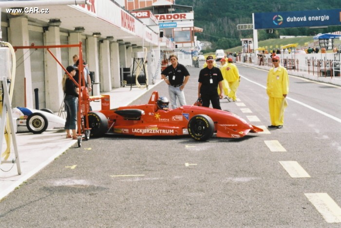 Formule F3 v Mostě 2004 @ foto Vlada R