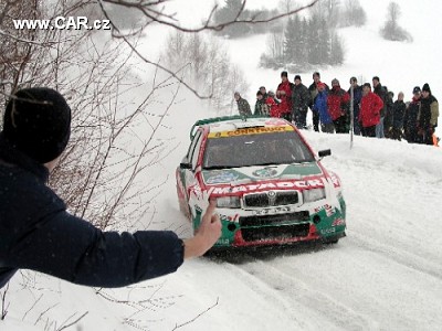Ponkud   silnj verze Fabie - WRC a Kopeck